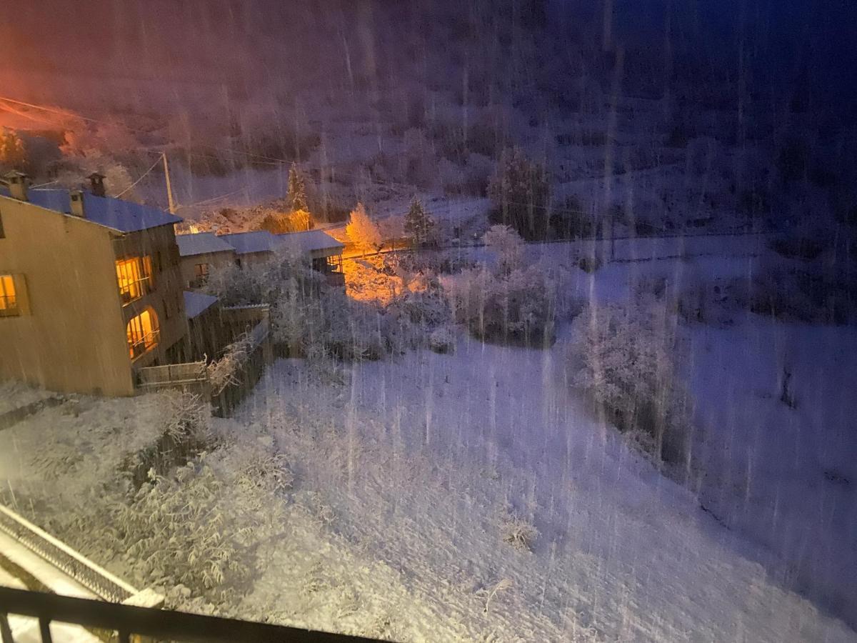 La Fusteria Del Casat Daire Sarroca de Bellera Dış mekan fotoğraf