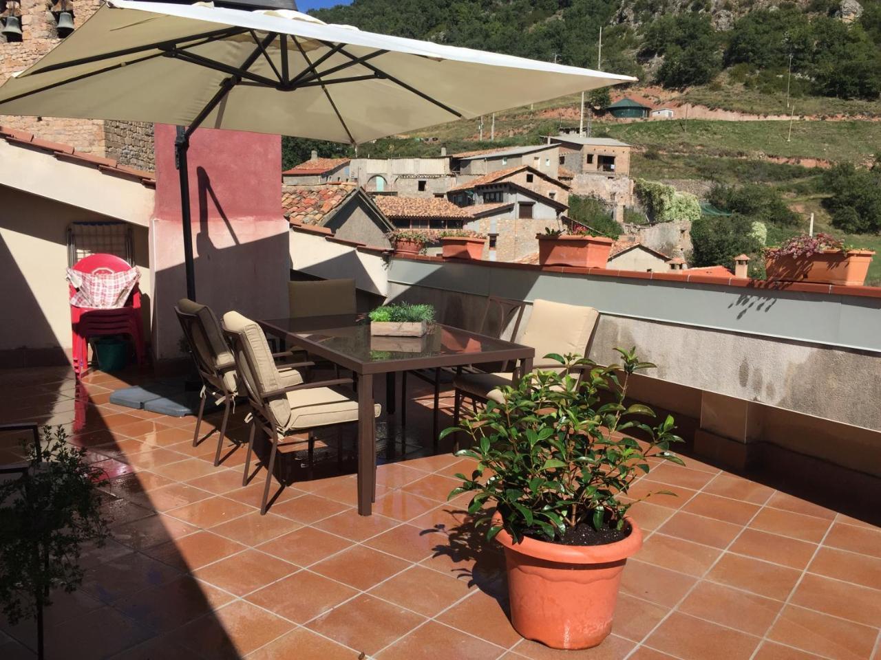 La Fusteria Del Casat Daire Sarroca de Bellera Dış mekan fotoğraf